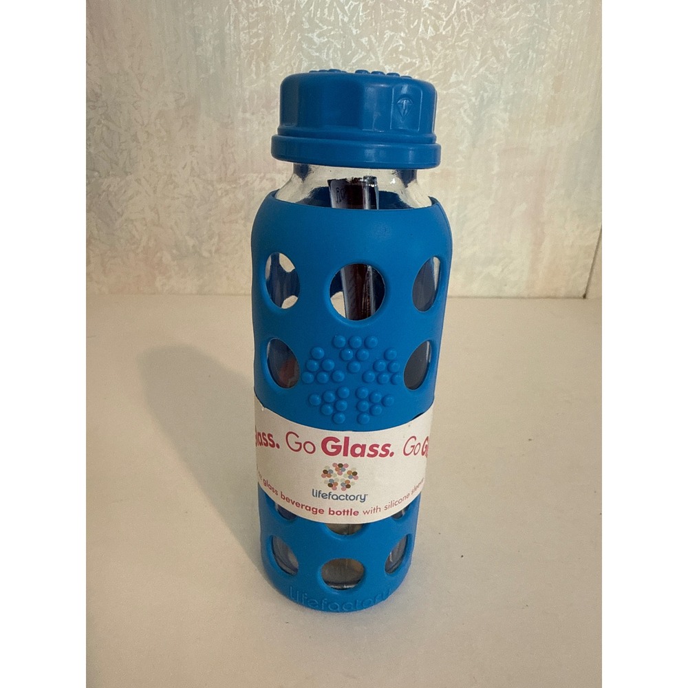Lifefactory 9oz Glass Water Bottle with Silicone Sleeve Ocean Blue P210006